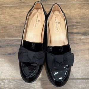 Bandolino Women's Black Loafers
